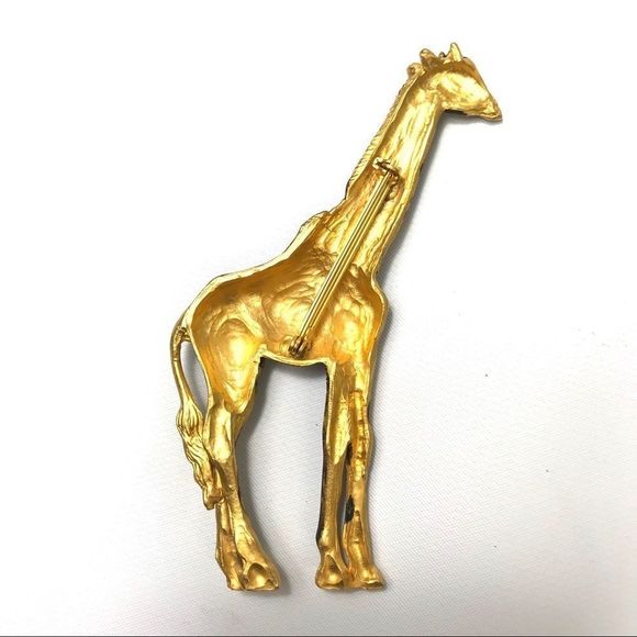 💥3/$15 Giraffe Brooch - Large Pin - Picture 3 of 5